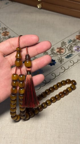 عدد 6 مسابيح مسكي شبيه الانتيك