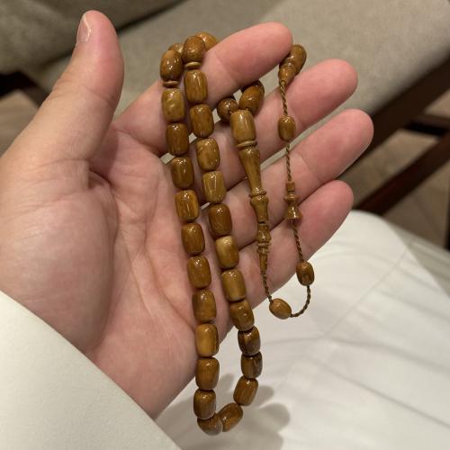 سبحة من خشب الكوك