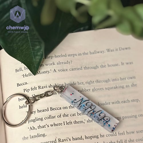 ميدالية مفتاح بالاسم