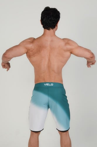 شورت فيزيك اخضر مموج KAKI WAVES