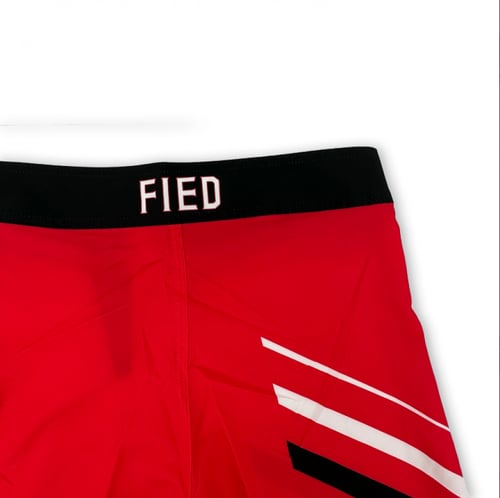 شورت فيزيك احمر ملون من الجوانب V5