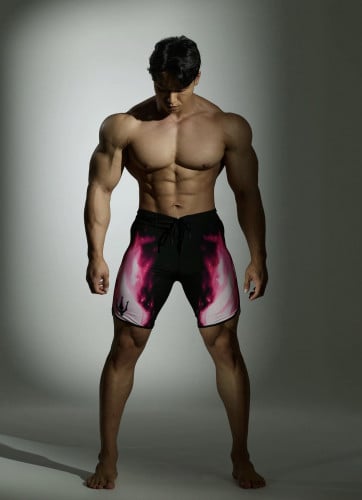 شورت فيزيك اسود ووردي نار مشتعلة V6