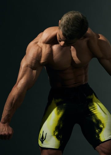 شورت فيزيك اسود واصفر نار مشتعلة V6