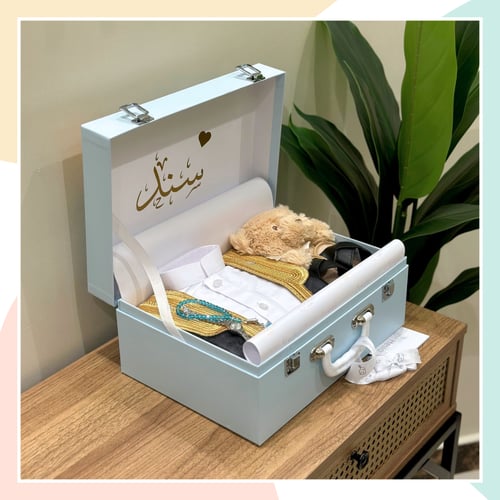 طقم رسمي ( ثوب + بشت + حذاء + دمية )