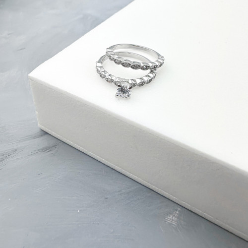 خاتم فضة مرصع بالزيركون