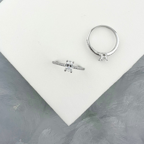 خاتم فضة مرصع بالزيركون