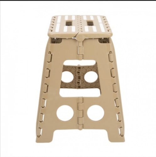 كرسي متعدد الإستخدام