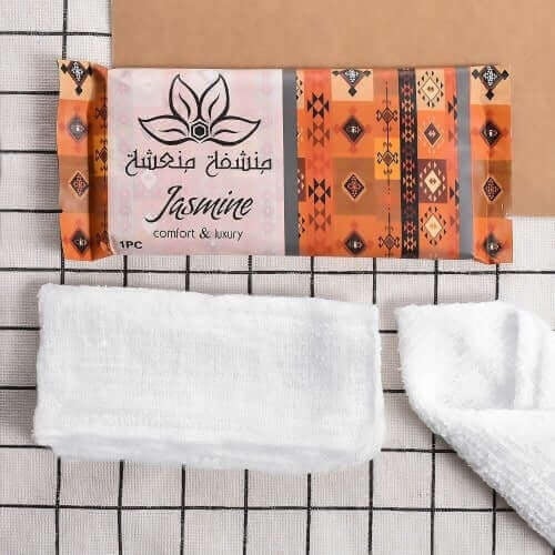 منشفة معطرة منعشه بغلاف مميز برائحة الياسمين / الع...