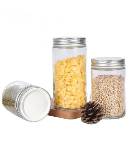 علبة بلاستيك بغطاء فضي لحفظ البهارات والتوابل حجم...