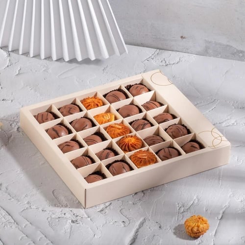 علب ورقية للشكولاتة والحلويات فاخرة بنافذة مربعة ش...