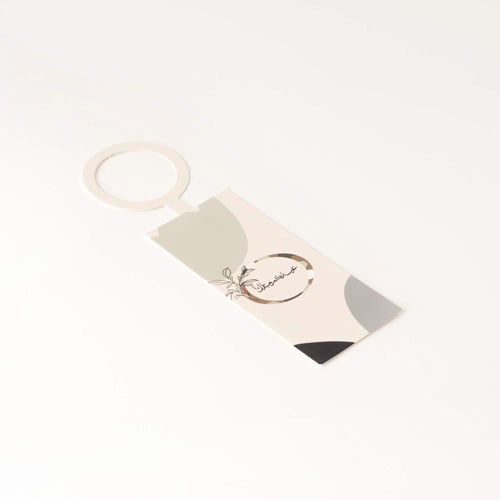 تعليقات قوارير الماء والمشروبات للعيد بألوان لطيفة...