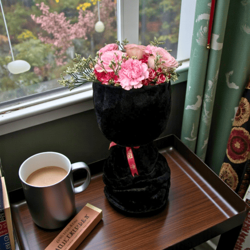 الشال الاسود