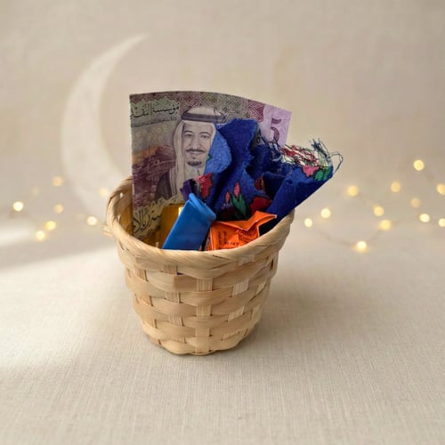 ٤ سلات توزيعات العيد