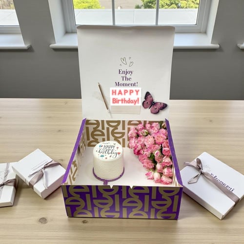 فراشة يوم الميلاد