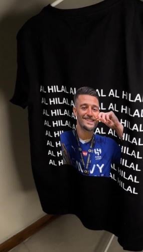 تيشيرت سافيتش - الهلال