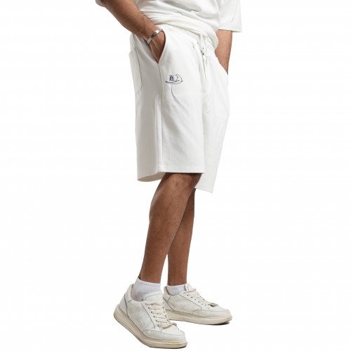 شورت أوفر سايز أوف وايت قطن