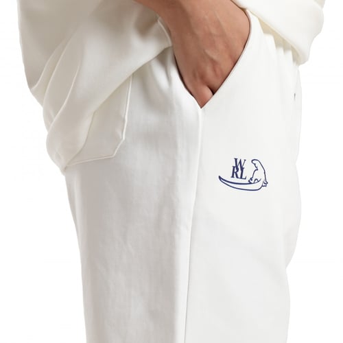 شورت أوفر سايز أوف وايت قطن