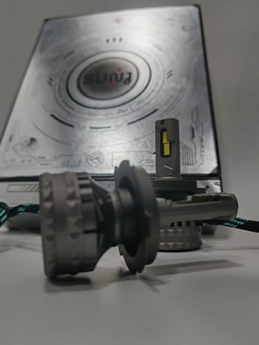 ليد السمارت متعدد الالوان بتحكم عن طريق الجوال