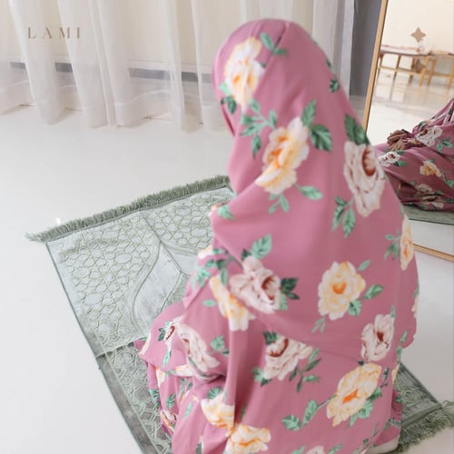 طقم عبير الورد وردي