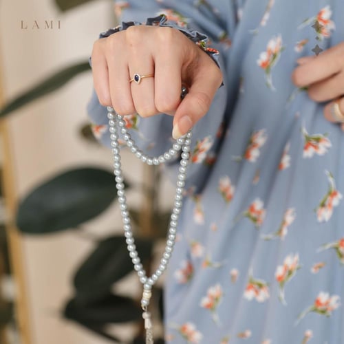 شرشف صلاة مشجر رمادي