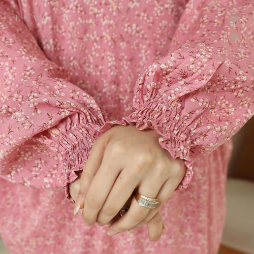 شرشف صلاة مشجر وردي