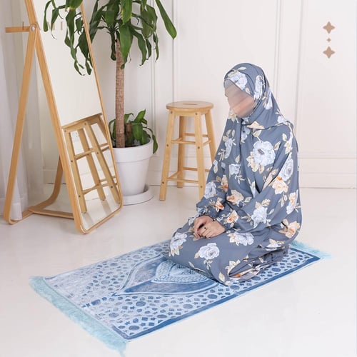 طقم عبير الورد رمادي