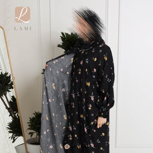 شرشف صلاة مشجر اسود