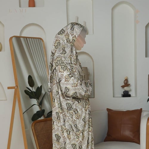 شرشف صلاة مشجر بني