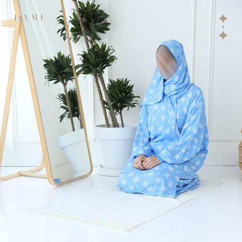 طقم شرشف صلاة ازرق