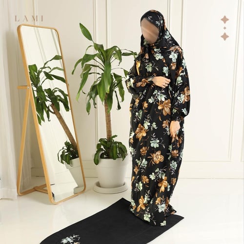 طقم صلاة نور الهدي - اسود