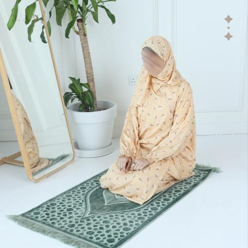 طقم شرشف صلاة مشجر - بيج