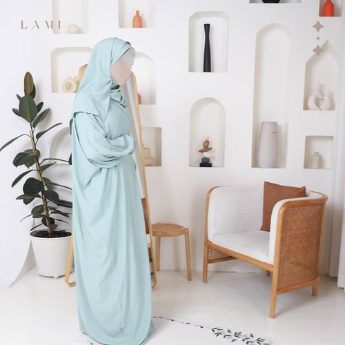 طقم صلاة همس الأزهار