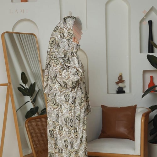 شرشف صلاة مشجر بني