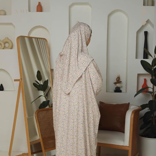 شرشف صلاة مشجر بيج غامق