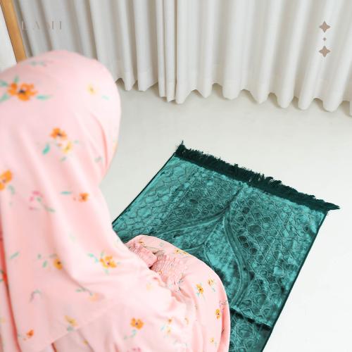 طقم صلاة زهرة الياسمين خربزي