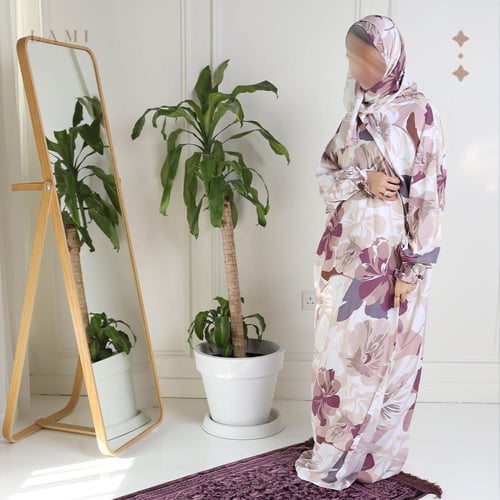 طقم شرشف صلاة مشجر- عنابي