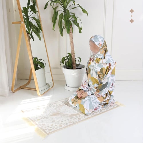 طقم شرشف صلاة مشجر -جملي