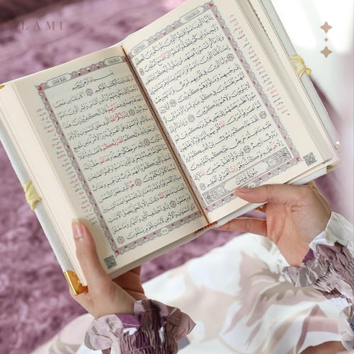 طقم شرشف صلاة مشجر- عنابي