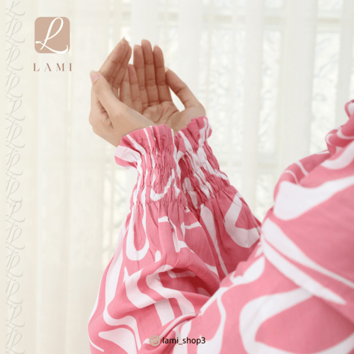 شرشف صلاة مشجر وردي