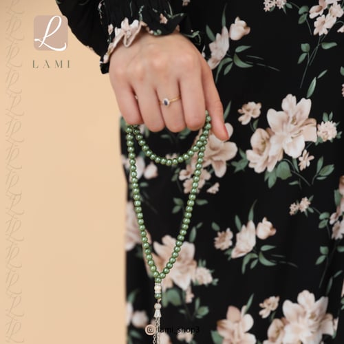 شرشف صلاة مشجر اسود