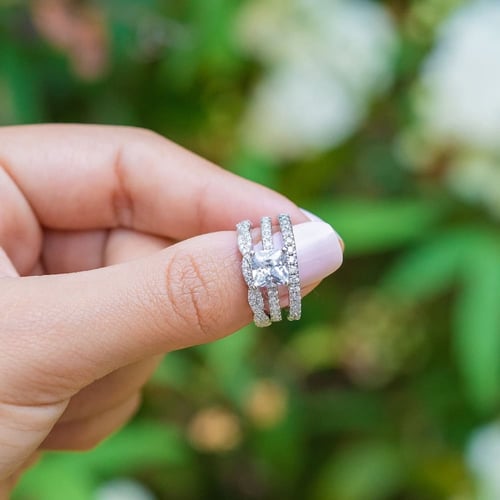 خاتم توينز ذا امور- The Amore