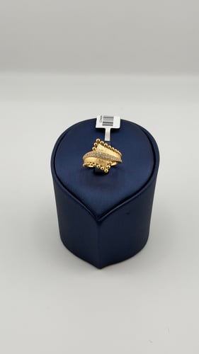 خاتم ذهب تصميم الماس عيار 21