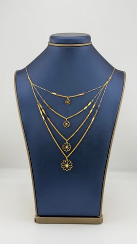 عقد ذهب تصميم وردة 4 ادوار