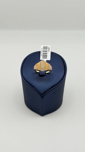 خاتم ذهب تصميم الماس عيار 21