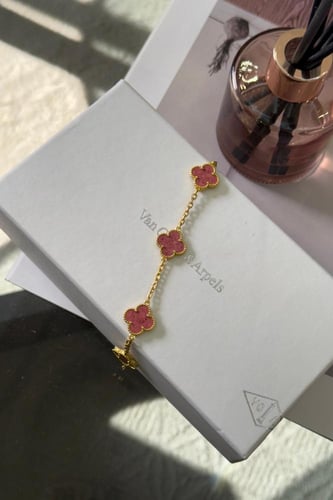 سوار فان كليف مموه وردي ماستر كوالتي