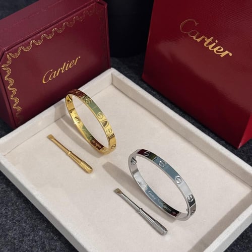 سوار كارتير Love مع مفك ساده