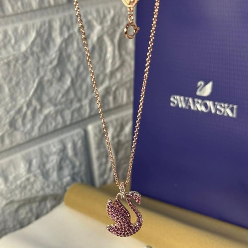 سلسال سواروفسكي Swan روز وردي