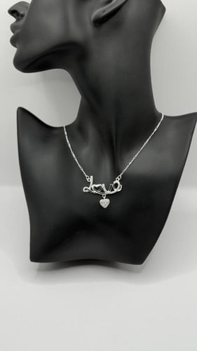 سلسال فضة love عيار 925