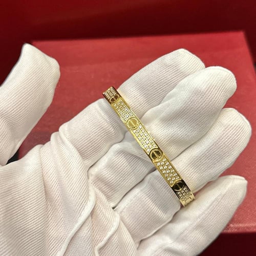 سوار كارتير الحب مع كريستال بدون مفك ماستر كواليتي