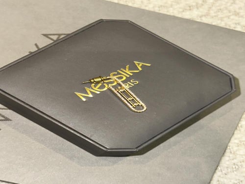 حلق ميسيكا شكل طولي فاخر بكريستال